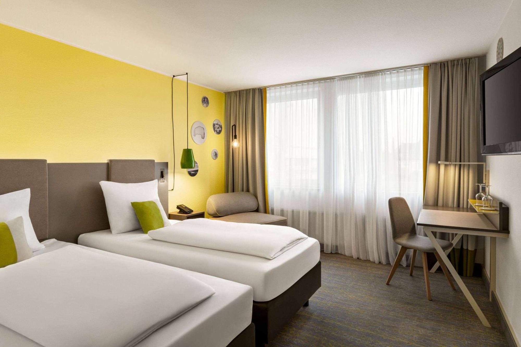 Vienna House Easy By Wyndham Guenzburg Hotell Eksteriør bilde